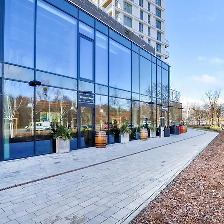 Apartment Tarasy Baltyku & Parking & Balcony By Renters Gdansk